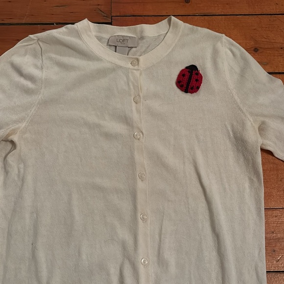 Ann Taylor Loft size XS white cardigan with embroidered lady bug. Boho, preppy - Picture 2 of 6